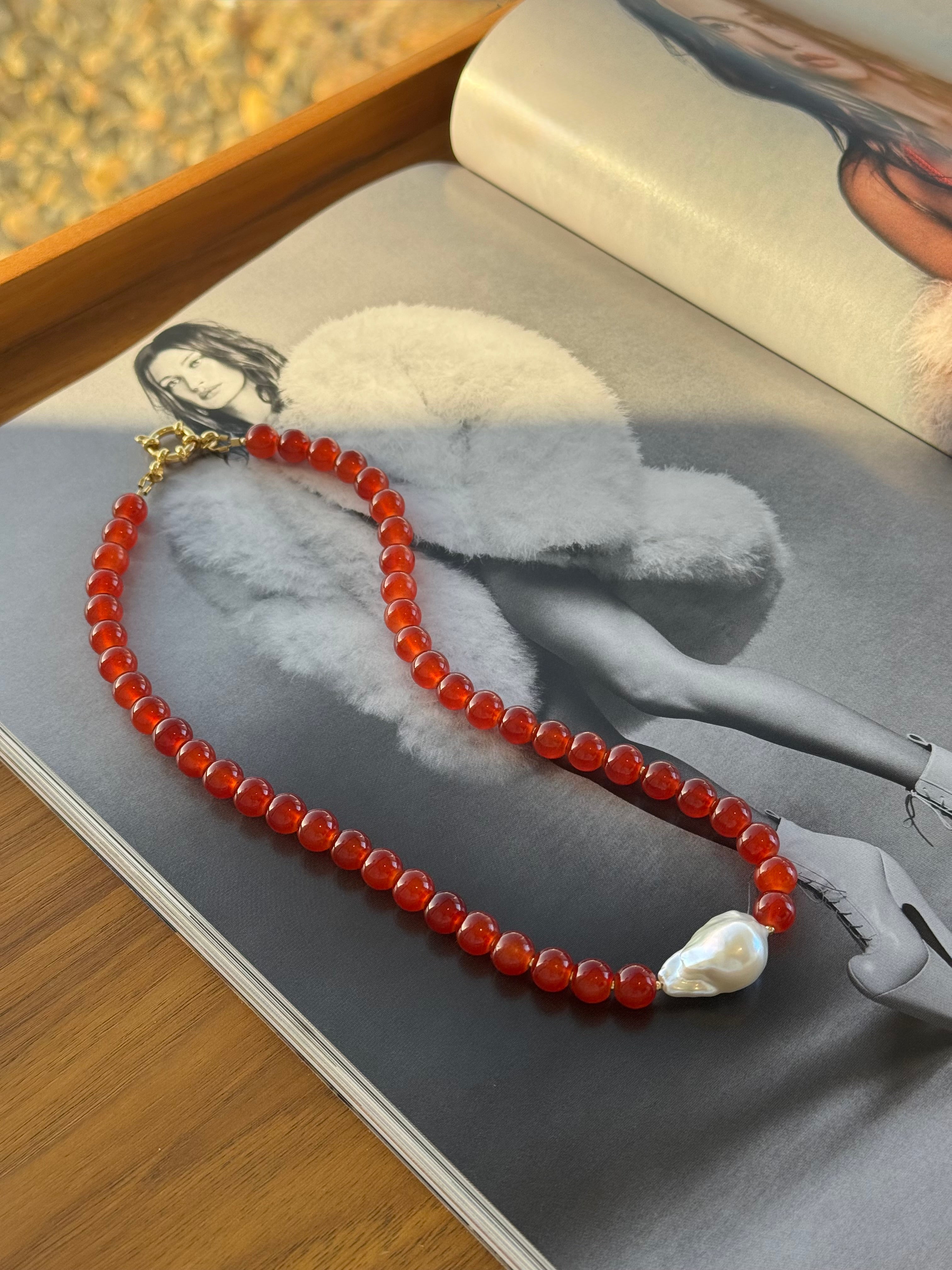 Sloane Necklace - Red